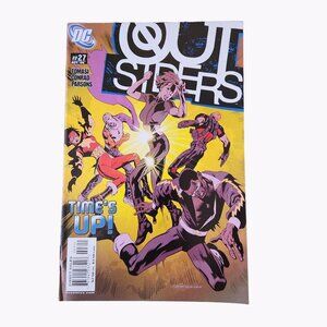 DC Comics Outsiders #27 Comic Book Collector Bagged Boarded